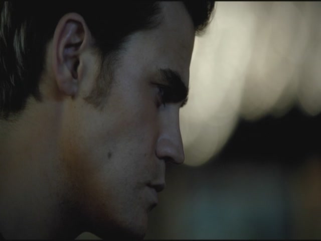 VampireDiariesWorld-dot-org-TVD_3x01TheBirthday0912.jpg