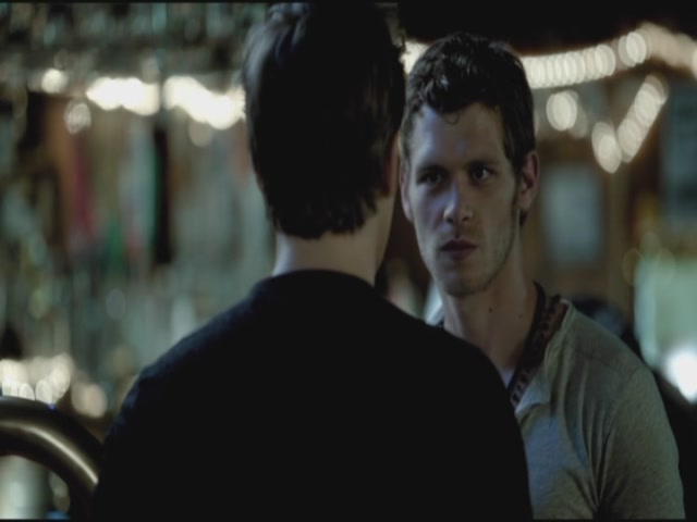 VampireDiariesWorld-dot-org-TVD_3x01TheBirthday0916.jpg