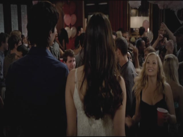 VampireDiariesWorld-dot-org-TVD_3x01TheBirthday1078.jpg