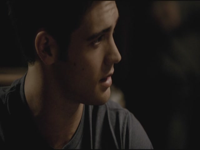 VampireDiariesWorld-dot-org-TVD_3x01TheBirthday1118.jpg