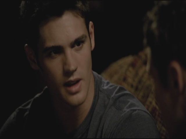 VampireDiariesWorld-dot-org-TVD_3x01TheBirthday1120.jpg