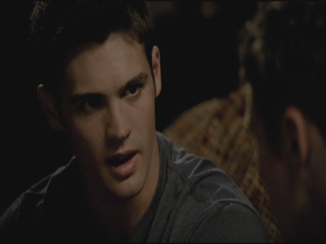 VampireDiariesWorld-dot-org-TVD_3x01TheBirthday1121.jpg