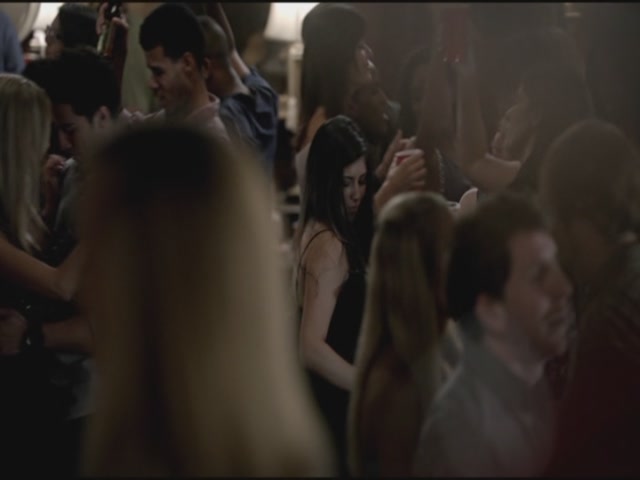 VampireDiariesWorld-dot-org-TVD_3x01TheBirthday1312.jpg