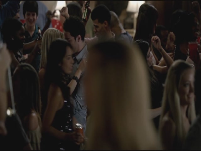 VampireDiariesWorld-dot-org-TVD_3x01TheBirthday1313.jpg