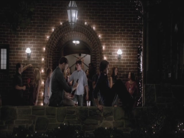 VampireDiariesWorld-dot-org-TVD_3x01TheBirthday1393.jpg
