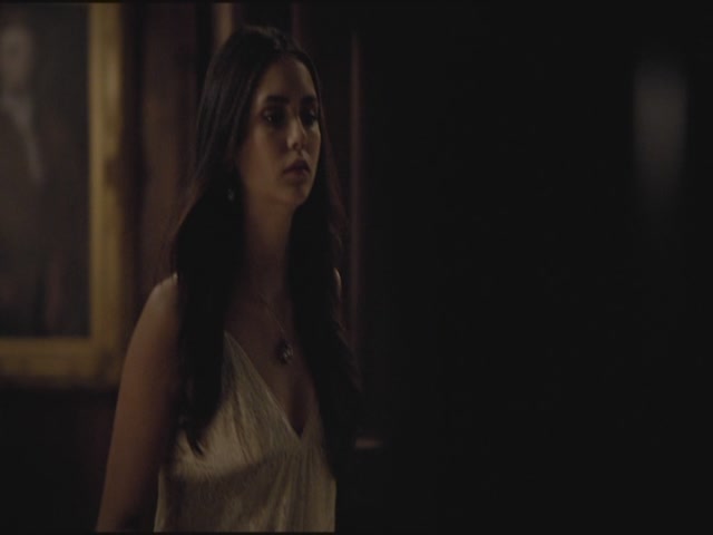 VampireDiariesWorld-dot-org-TVD_3x01TheBirthday1397.jpg