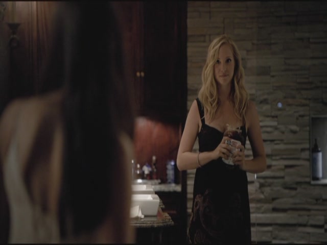 VampireDiariesWorld-dot-org-TVD_3x01TheBirthday1403.jpg