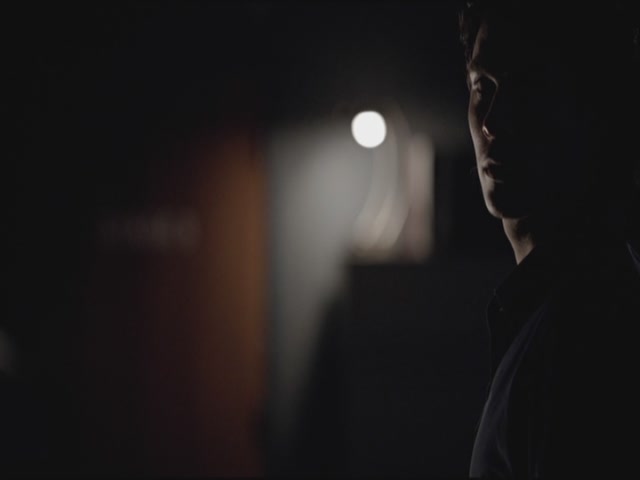 VampireDiariesWorld-dot-org-TVD_3x01TheBirthday1520.jpg