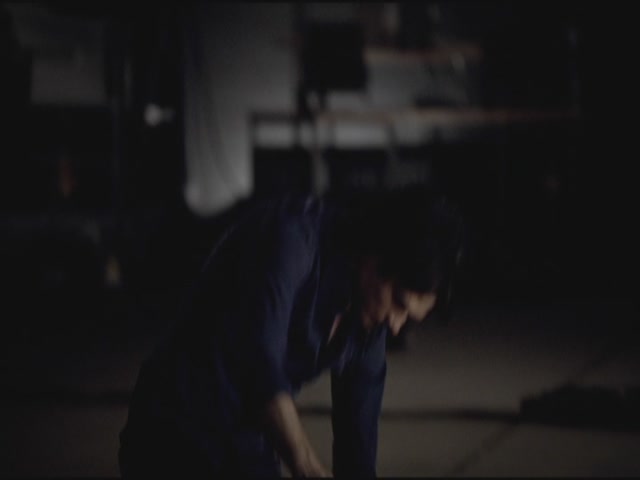 VampireDiariesWorld-dot-org-TVD_3x01TheBirthday1612.jpg