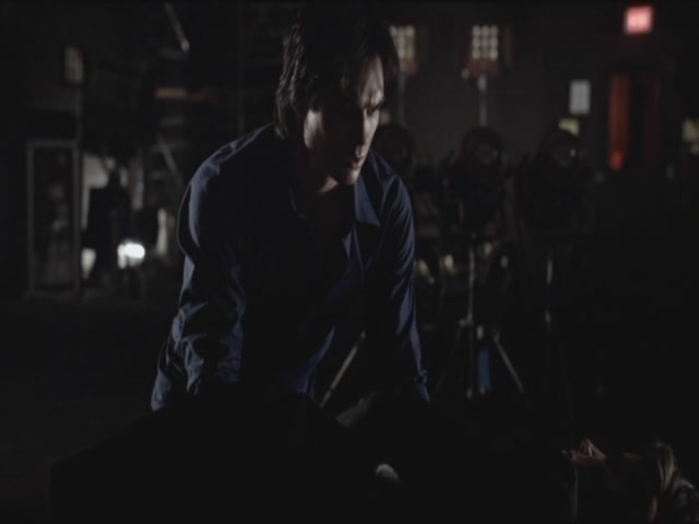 VampireDiariesWorld-dot-org-TVD_3x01TheBirthday1623.jpg