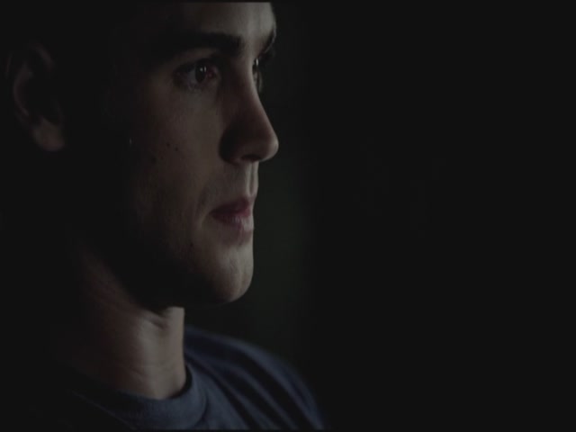 VampireDiariesWorld-dot-org-TVD_3x01TheBirthday1665.jpg
