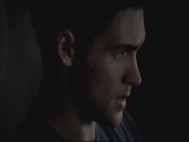 VampireDiariesWorld-dot-org-TVD_3x01TheBirthday1680.jpg