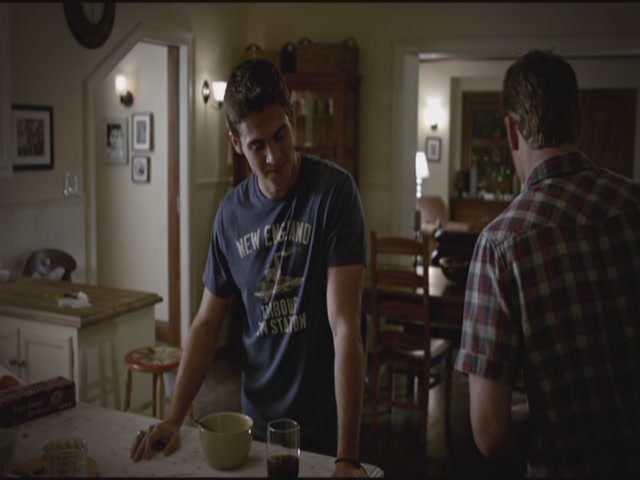 VampireDiariesWorld-dot-org-TVD_3x01TheBirthday1854.jpg