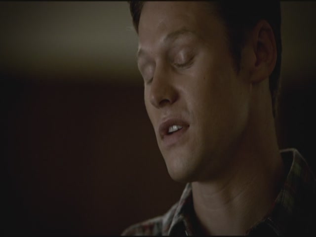 VampireDiariesWorld-dot-org-TVD_3x01TheBirthday1882.jpg