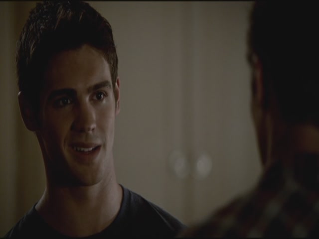 VampireDiariesWorld-dot-org-TVD_3x01TheBirthday1898.jpg