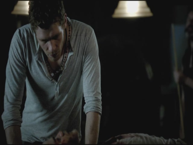 VampireDiariesWorld-dot-org-TVD_3x01TheBirthday1922.jpg