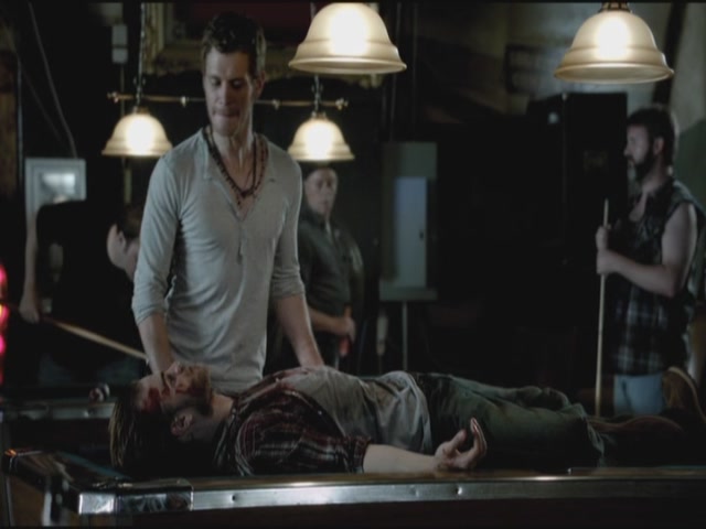 VampireDiariesWorld-dot-org-TVD_3x01TheBirthday1928.jpg