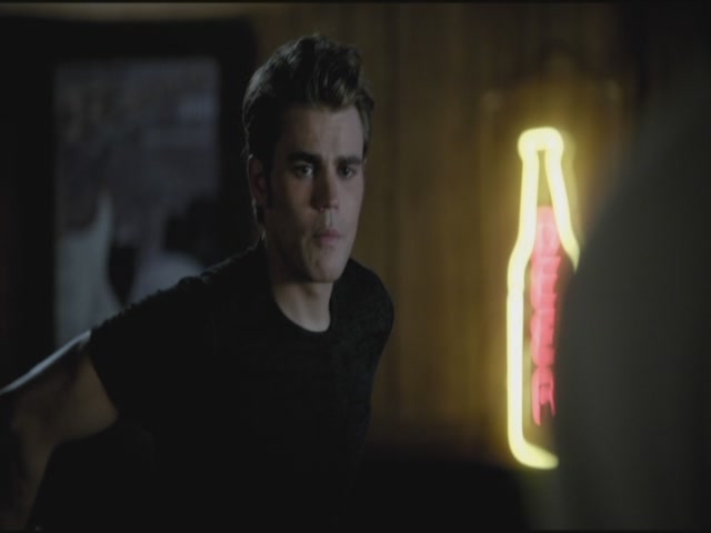 VampireDiariesWorld-dot-org-TVD_3x01TheBirthday1949.jpg