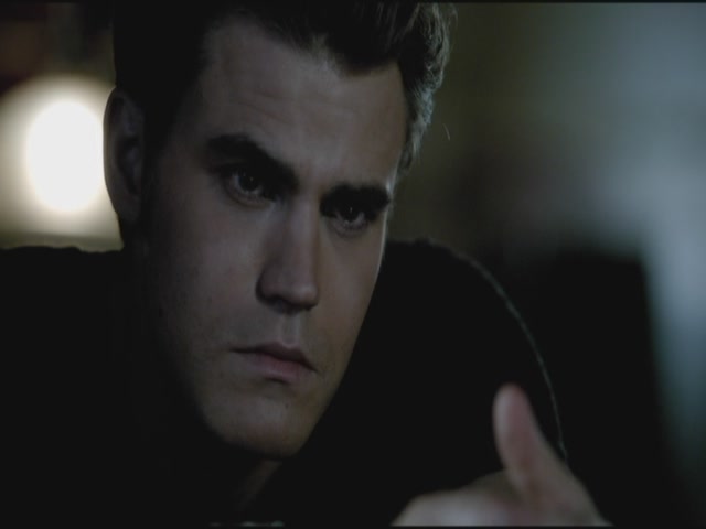 VampireDiariesWorld-dot-org-TVD_3x01TheBirthday1971.jpg
