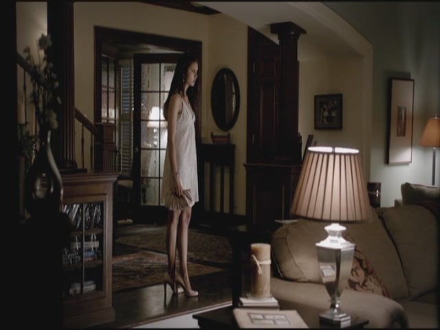VampireDiariesWorld-dot-org-TVD_3x01TheBirthday2036.jpg