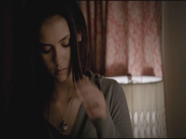 VampireDiariesWorld-dot-org-TVD_3x01TheBirthday2127.jpg