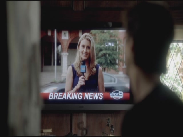 VampireDiariesWorld-dot-org-TVD_3x02TheHybrid2249.jpg