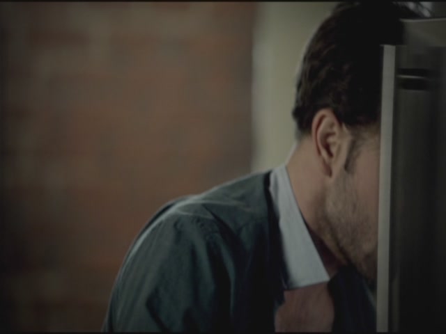 VampireDiariesWorld-dot-org-TVD_3x02TheHybrid2345.jpg