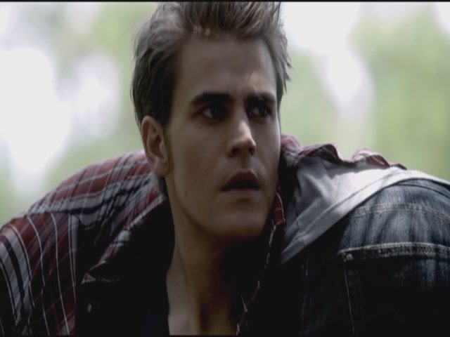 VampireDiariesWorld-dot-org-TVD_3x02TheHybrid2419.jpg