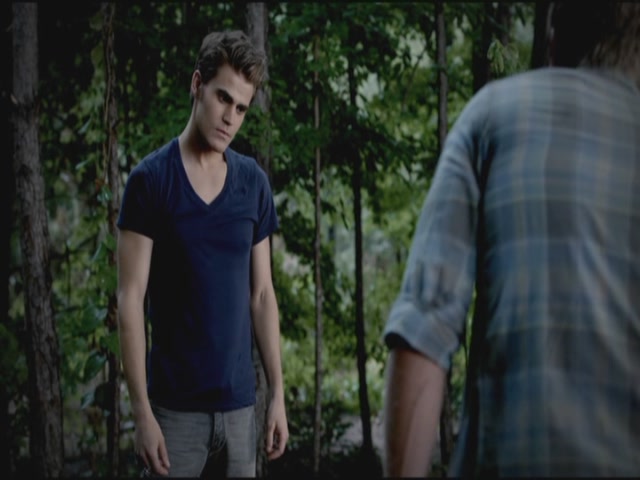 VampireDiariesWorld-dot-org-TVD_3x02TheHybrid2440.jpg