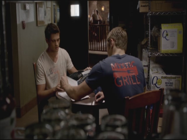VampireDiariesWorld-dot-org-TVD_3x02TheHybrid2629.jpg