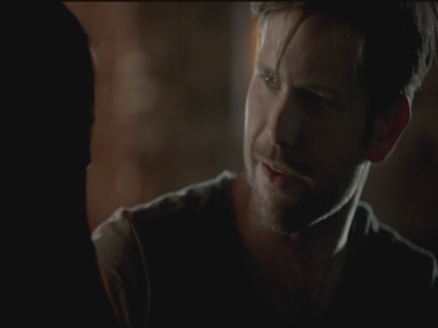 VampireDiariesWorld-dot-org-TVD_3x02TheHybrid2705.jpg
