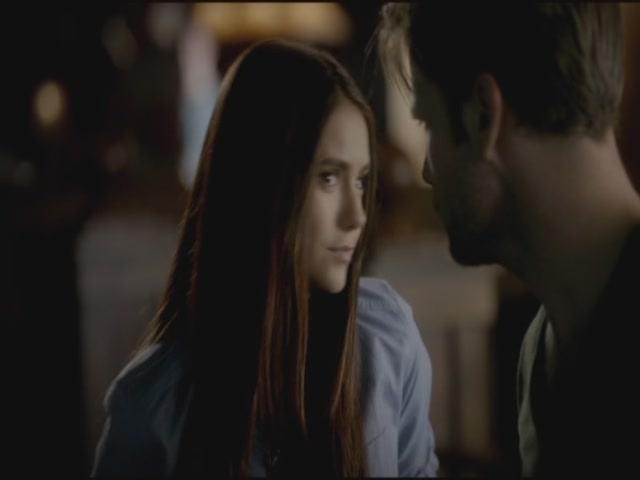 VampireDiariesWorld-dot-org-TVD_3x02TheHybrid2716.jpg