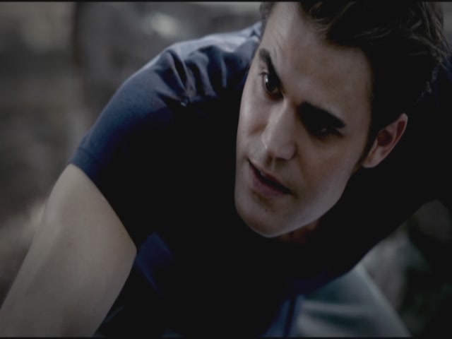 VampireDiariesWorld-dot-org-TVD_3x02TheHybrid2774.jpg