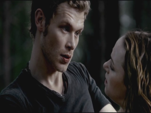 VampireDiariesWorld-dot-org-TVD_3x02TheHybrid2778.jpg