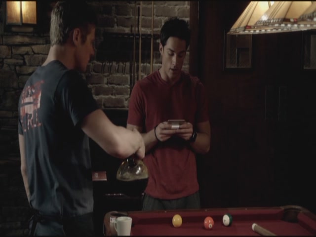 VampireDiariesWorld-dot-org-TVD_3x02TheHybrid2821.jpg