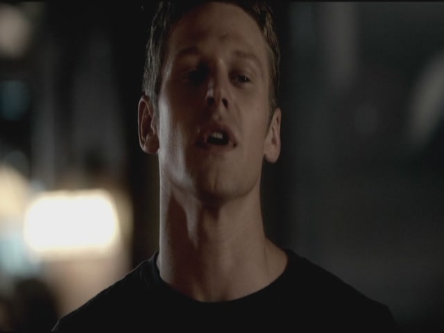 VampireDiariesWorld-dot-org-TVD_3x02TheHybrid2826.jpg