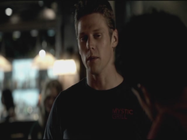 VampireDiariesWorld-dot-org-TVD_3x02TheHybrid2844.jpg