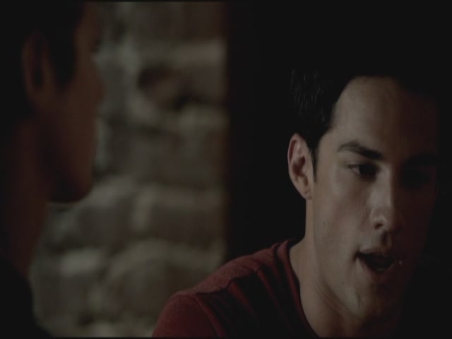 VampireDiariesWorld-dot-org-TVD_3x02TheHybrid2845.jpg