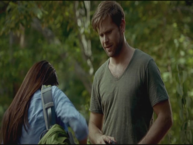 VampireDiariesWorld-dot-org-TVD_3x02TheHybrid2965.jpg