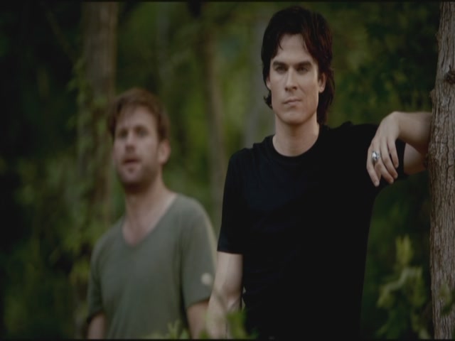 VampireDiariesWorld-dot-org-TVD_3x02TheHybrid3019.jpg