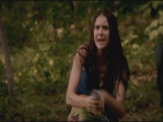 VampireDiariesWorld-dot-org-TVD_3x02TheHybrid3409.jpg