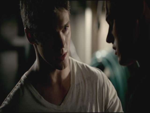 VampireDiariesWorld-dot-org-TVD_3x02TheHybrid3472.jpg