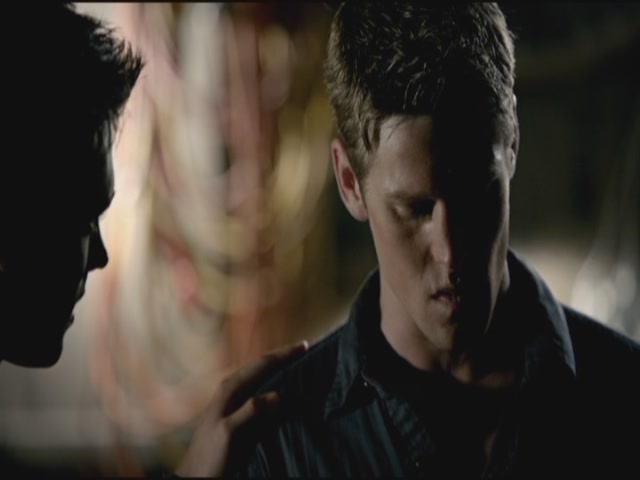 VampireDiariesWorld-dot-org-TVD_3x02TheHybrid3473.jpg