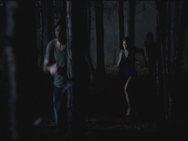 VampireDiariesWorld-dot-org-TVD_3x02TheHybrid3591.jpg