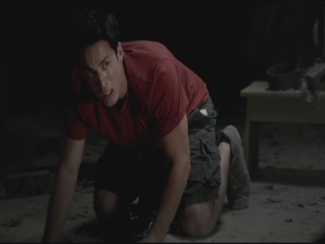 VampireDiariesWorld-dot-org-TVD_3x02TheHybrid3652.jpg