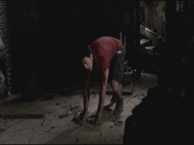 VampireDiariesWorld-dot-org-TVD_3x02TheHybrid3654.jpg