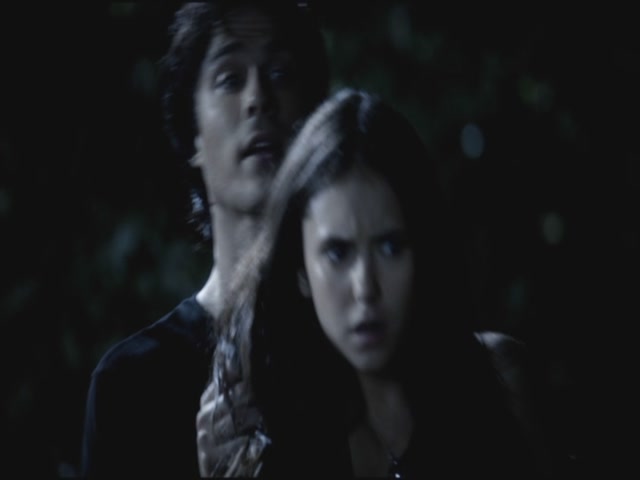 VampireDiariesWorld-dot-org-TVD_3x02TheHybrid3864.jpg