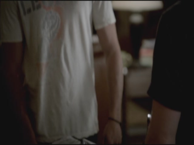 VampireDiariesWorld-dot-org-TVD_3x02TheHybrid3908.jpg