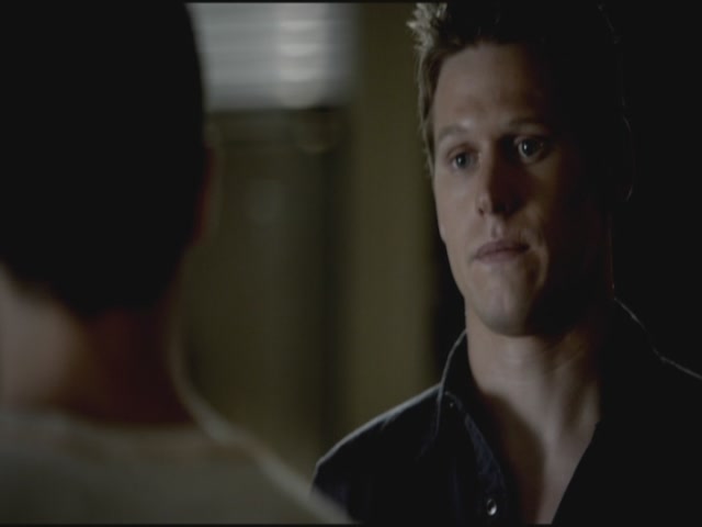 VampireDiariesWorld-dot-org-TVD_3x02TheHybrid3919.jpg