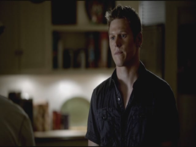 VampireDiariesWorld-dot-org-TVD_3x02TheHybrid3929.jpg